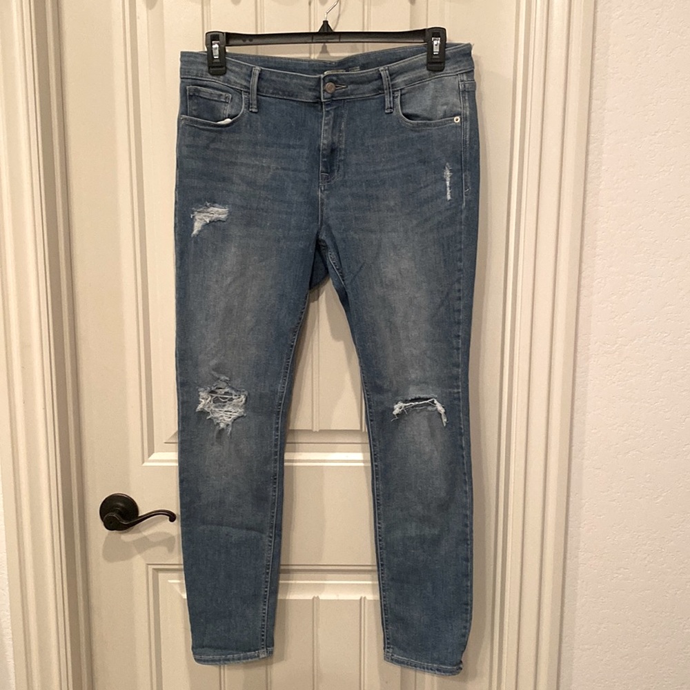 Old Navy Rockstar Super Skinny Jeans Size 14